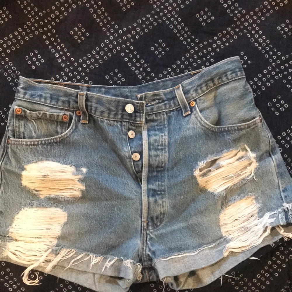 Vintage Levi’s distressed denim shorts